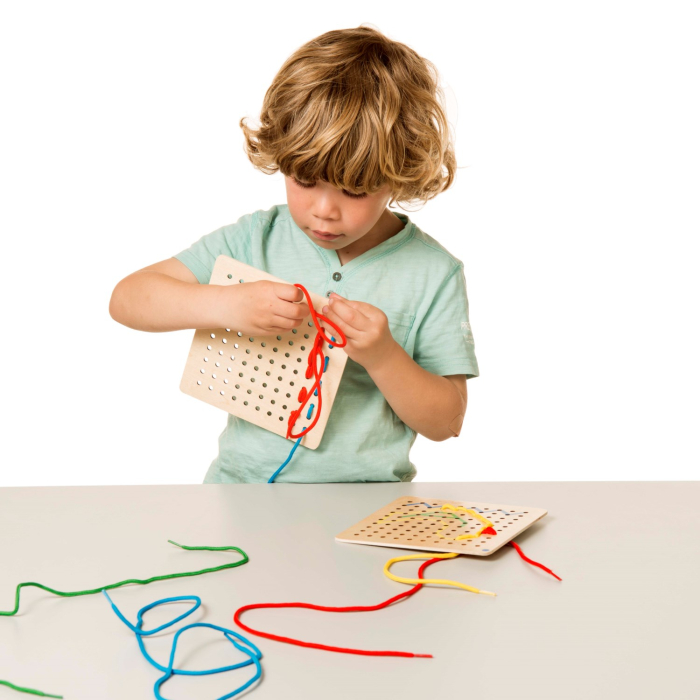 Joc de motricitate fină Privește și înșiruie [2]