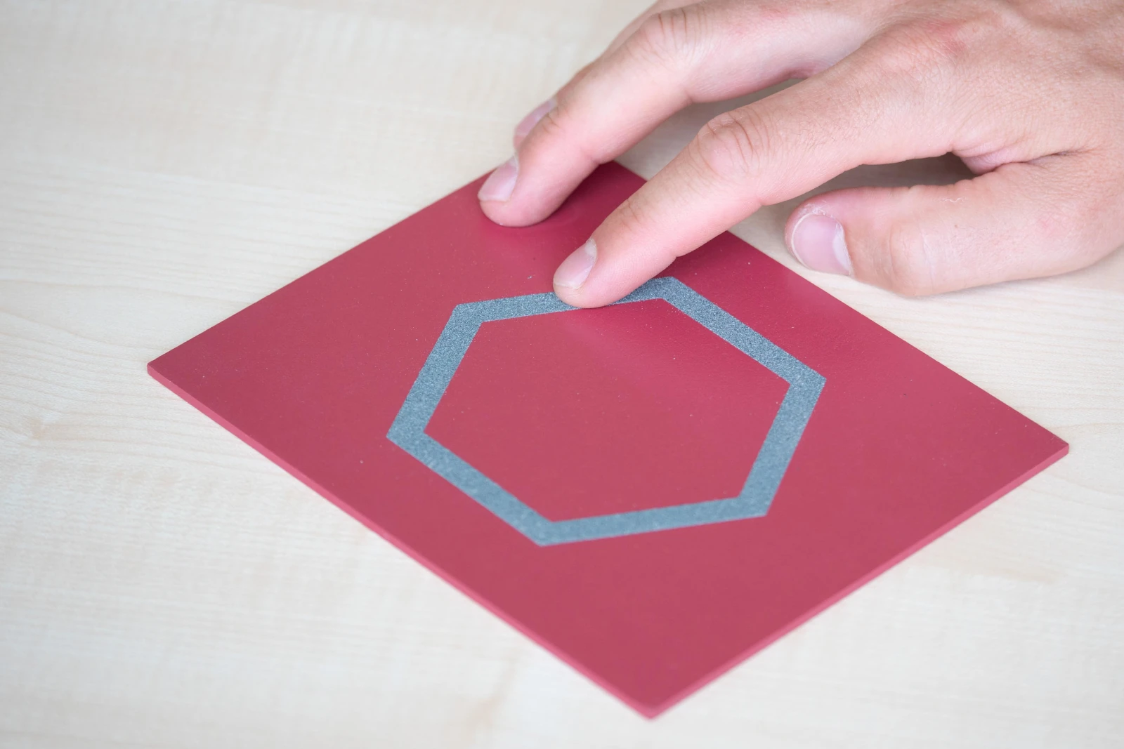 Plăci tactile și tactile în cutie de depozitare - forme geometrice [5]