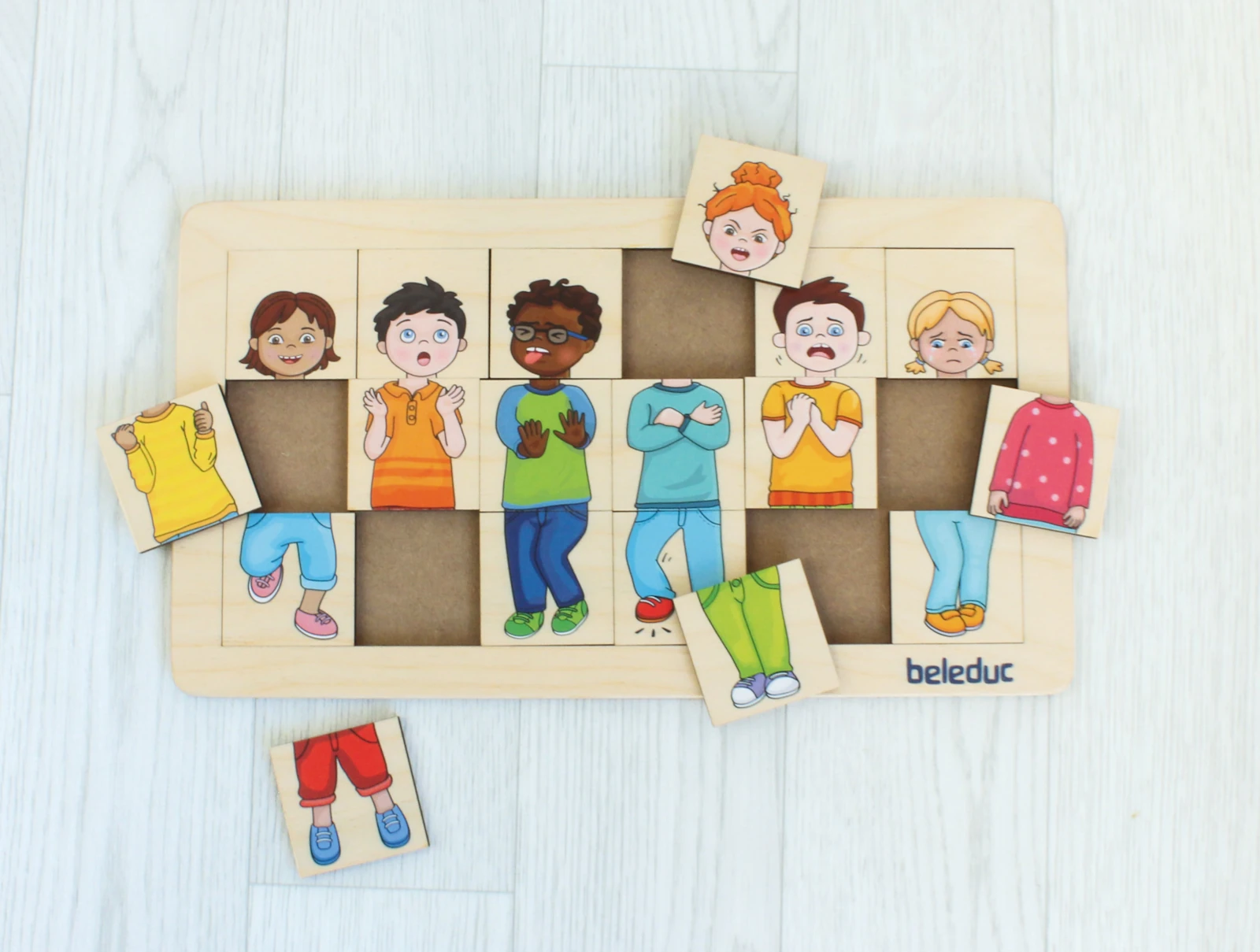Puzzle educativ din lemn – Combinați și amestecați „Emoțiile” [6]