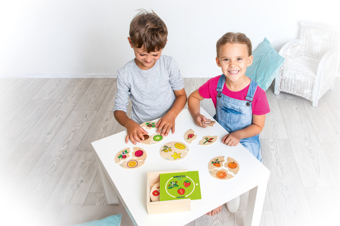 Puzzle educativ din lemn cu fructe [8]