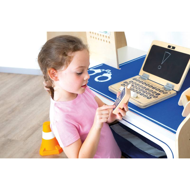 Secția dublă: pompierii și poliția [17]