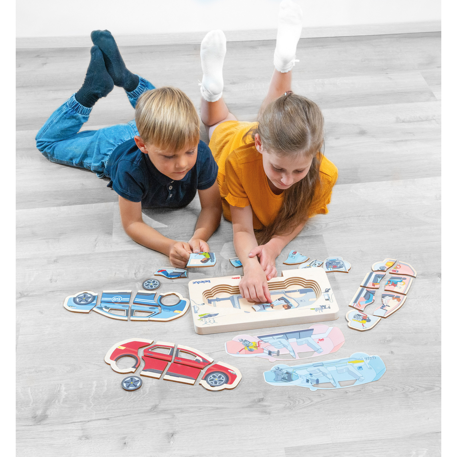 Puzzle stratificat auto cu motor electric și termic [15]