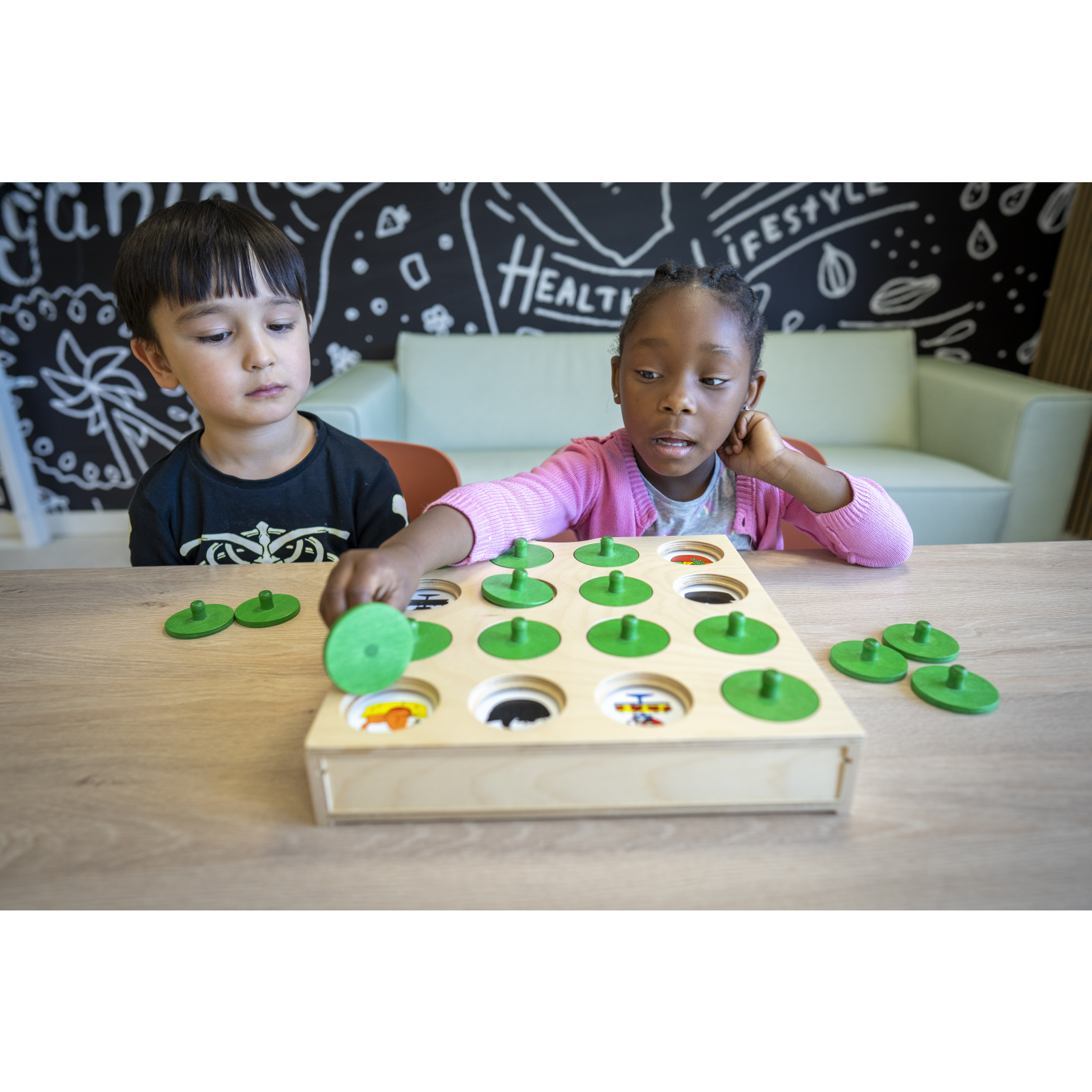 Caută și găsește – umbre și contururi [4]