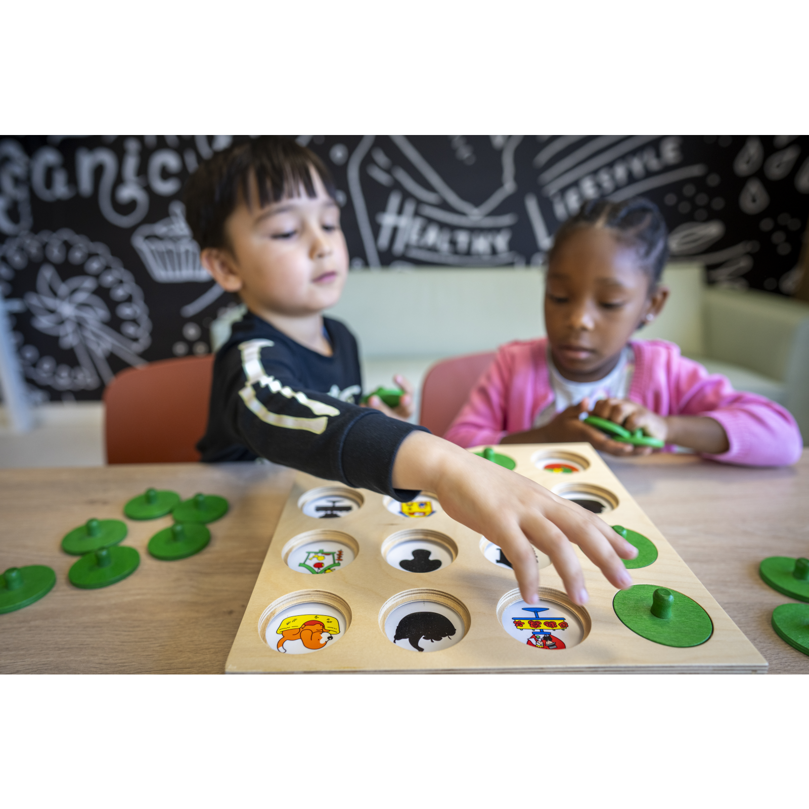 Caută și găsește – umbre și contururi [5]