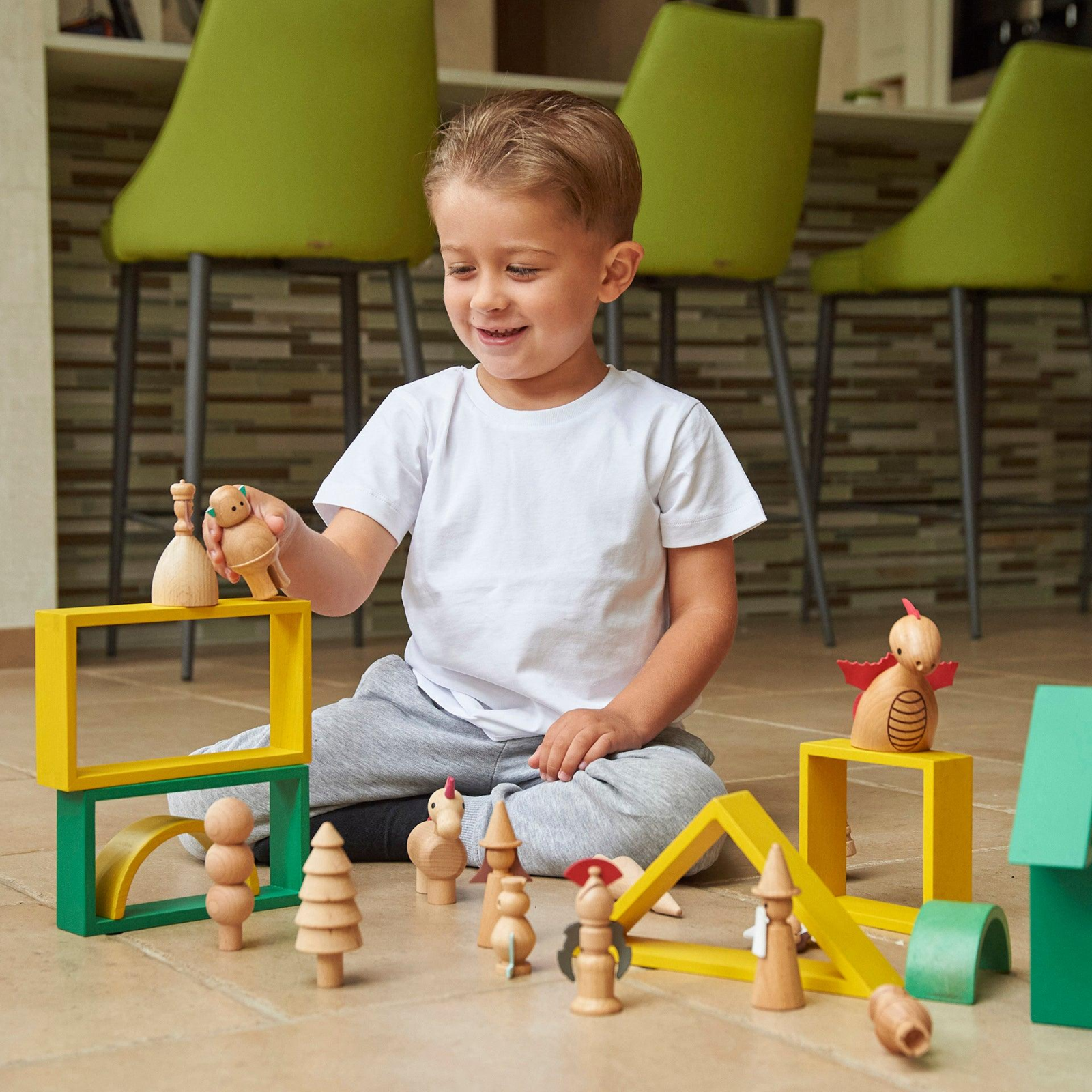 Figurine fermecate din lemn [17]