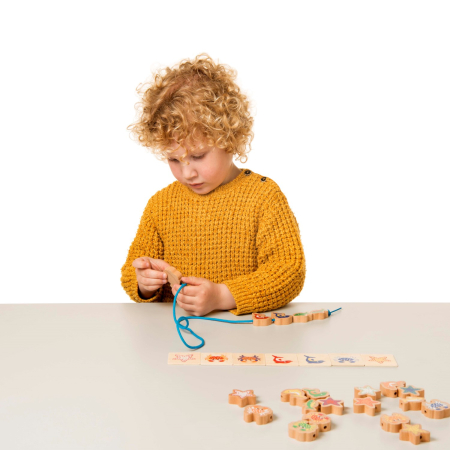 Joc de dezvoltare a motricității fine Înșiruie animalele marine [1]