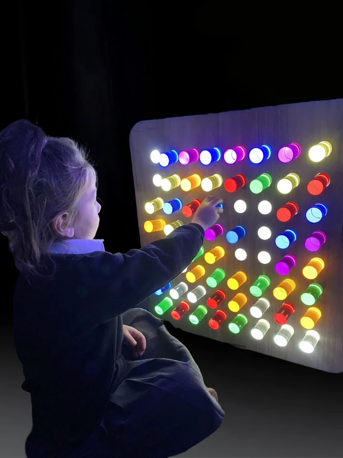 Panou senzorial de perete cu lumini [5]