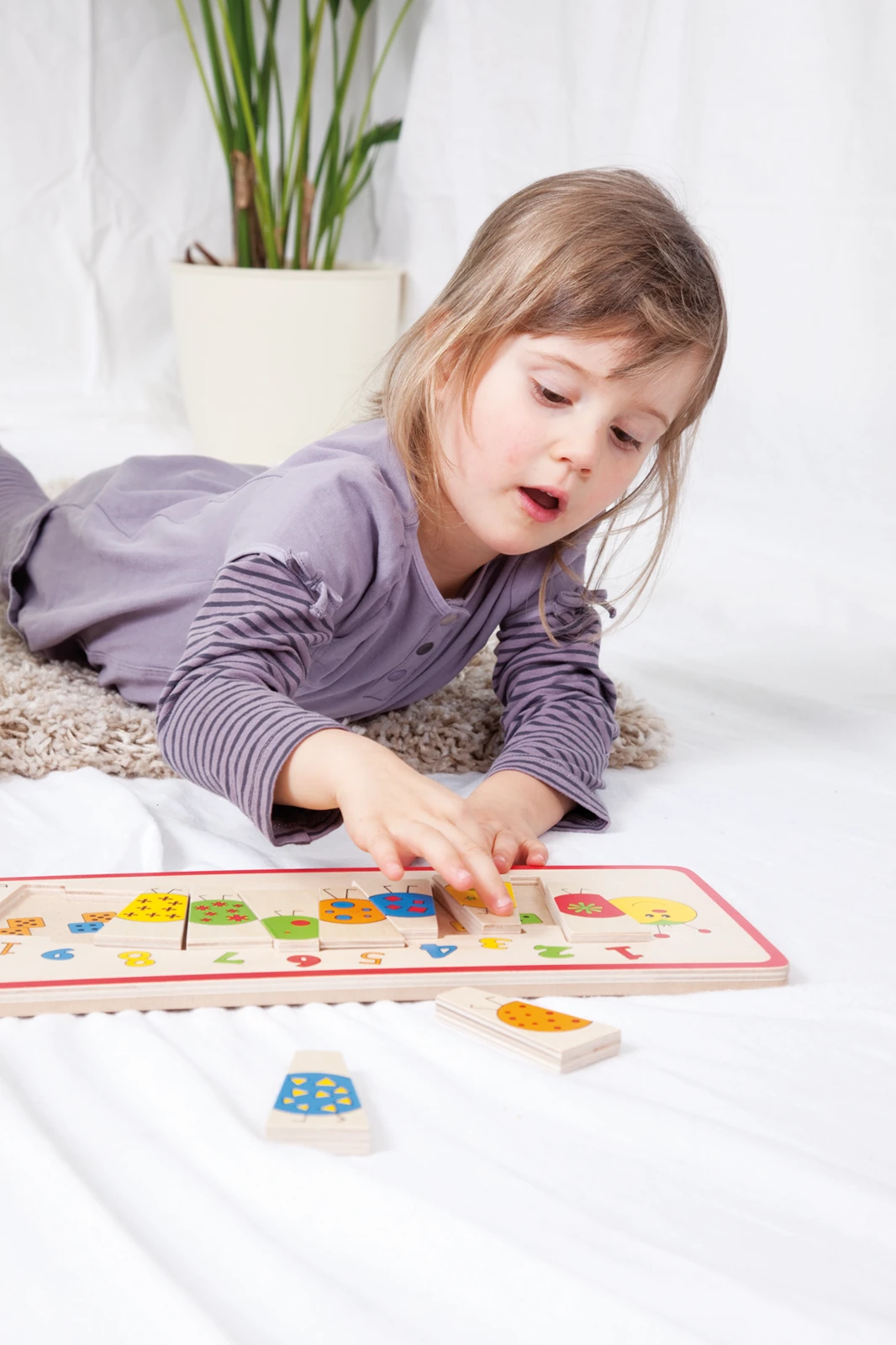 Puzzle din lemn Omida [5]