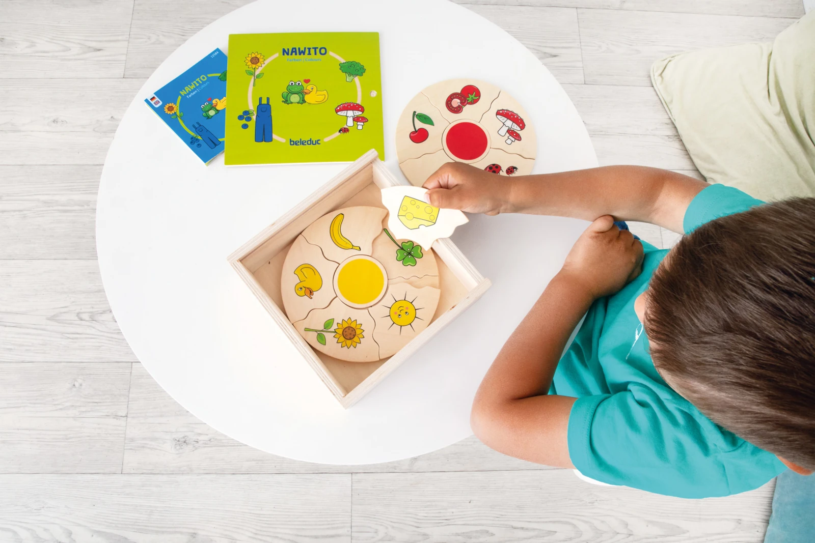 Puzzle educativ din lemn cu culori pentru copii [12]