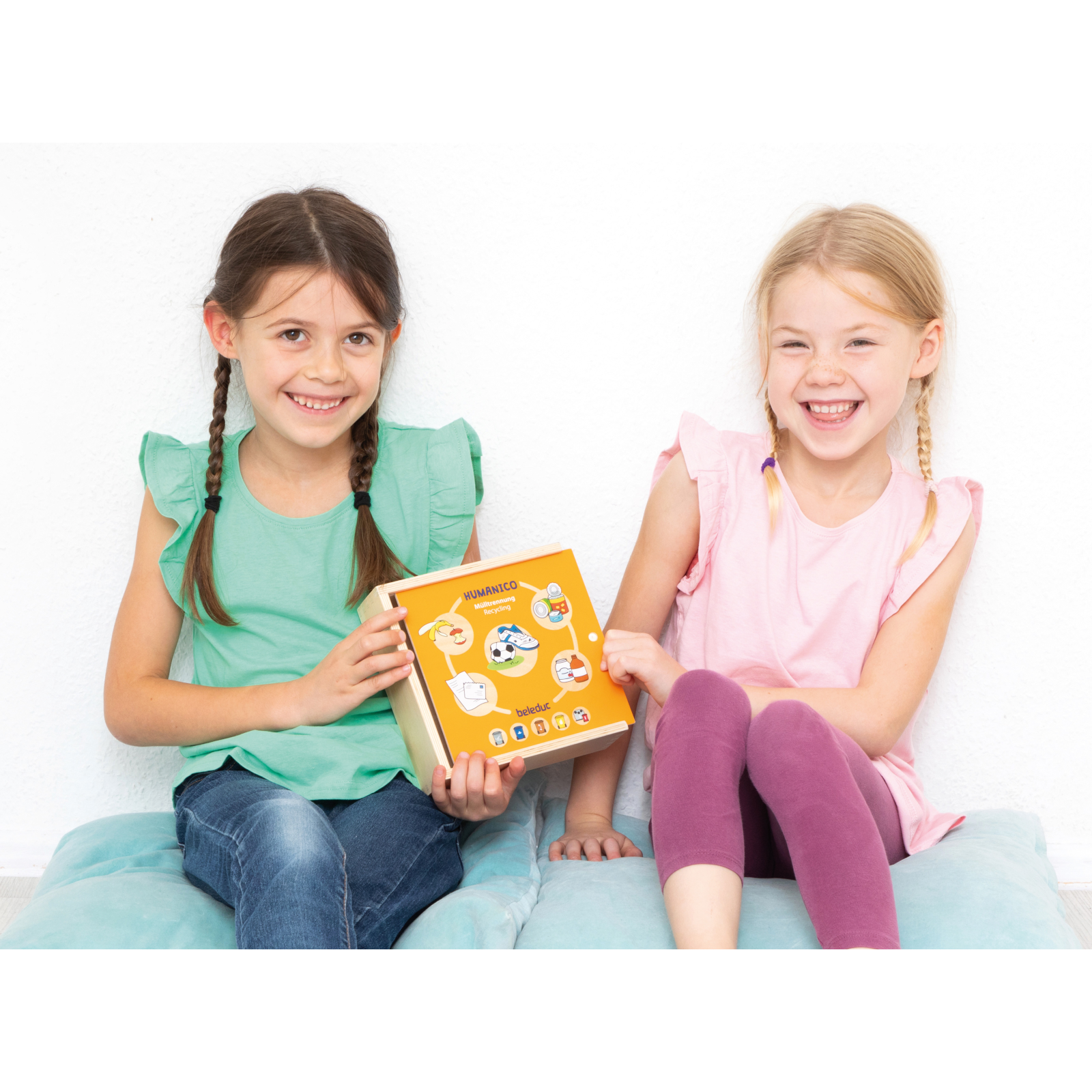 Puzzle educativ din lemn pentru sortarea deșeurilor și reciclare [11]