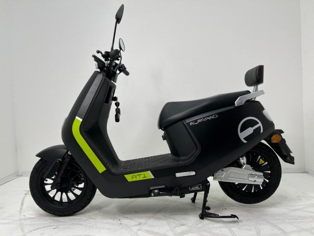 E‑Scooter Alfarad AT1 72V / 2 kW / 45kmh – Electric, înmatriculabil cu autonomie de până la 100 km [3]