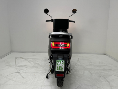 E‑Scooter Alfarad AT1 72V / 2 kW / 45kmh – Electric, înmatriculabil cu autonomie de până la 100 km [3]