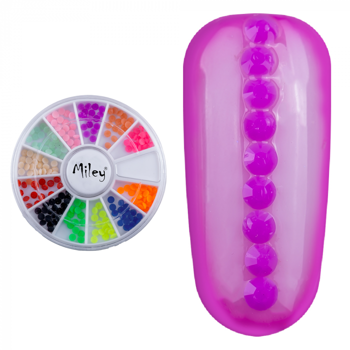 Carusel decoratiuni unghii, pietricele multicolore [5]