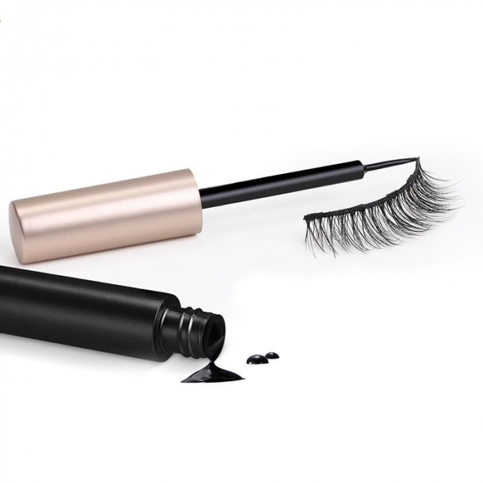 Eyeliner negru pentru fixarea genelor false magnetice [6]