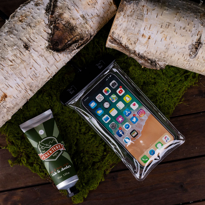 Set cadou barbati, gel de dus, Bath set ADVENTURE COLLECTION in waterproof cell phone pouch, incl. 60ml hair body wash, fragrance: Oak Amber, col. green/orange, PU 6/24, set cadou craciun [1]