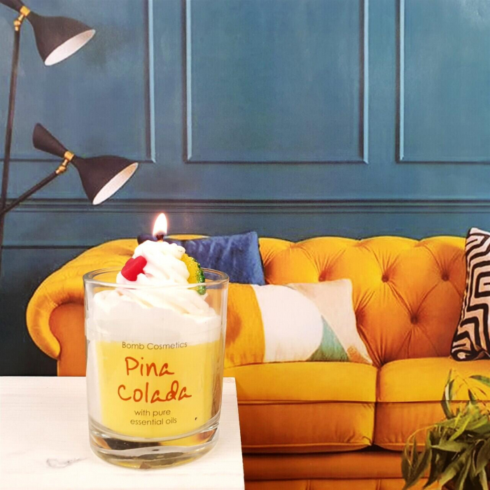 Lumanare parfumata 160g Pina Colada Piped Candle, Bomb Cosmetics [7]