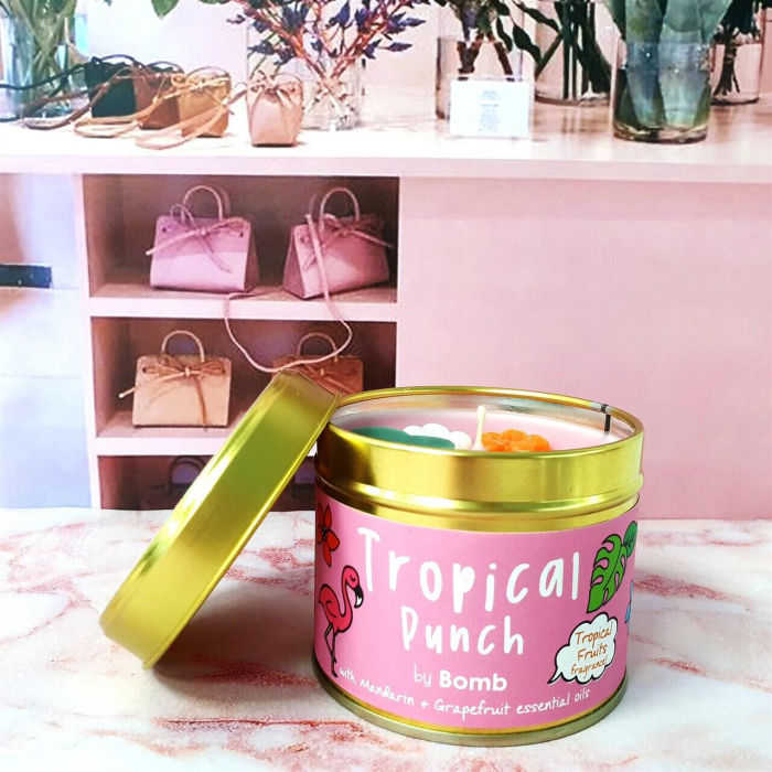 Lumanare parfumata 180g Tropical Punch (Cutie metalica), Bomb Cosmetics [2]