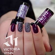 Oja semipermanenta Victoria Vynn Gel Polish 212 Dark Crimson 8 ml [2]
