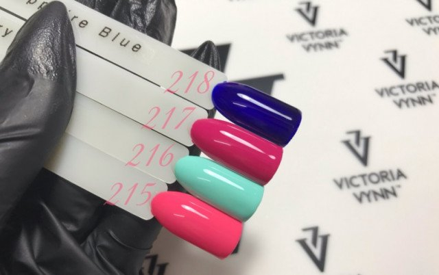 Oja semipermanenta Victoria Vynn Gel Polish 215 Coral Reef 8 ml [3]