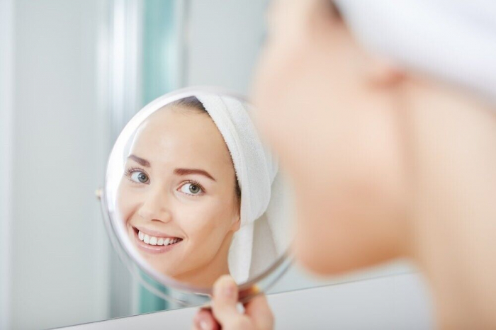 Plasturi pentru curatarea nasului cu cărbune activ Eveline Perfect Skin Acne 4buc. [2]