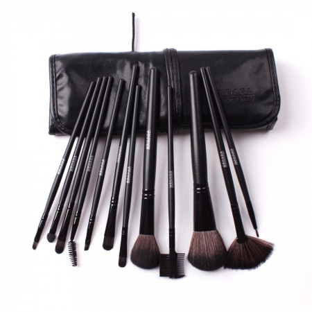 MACHIAJ - Set 12 pensule makeup Megaga, Lila Rossa, cu husa neagra