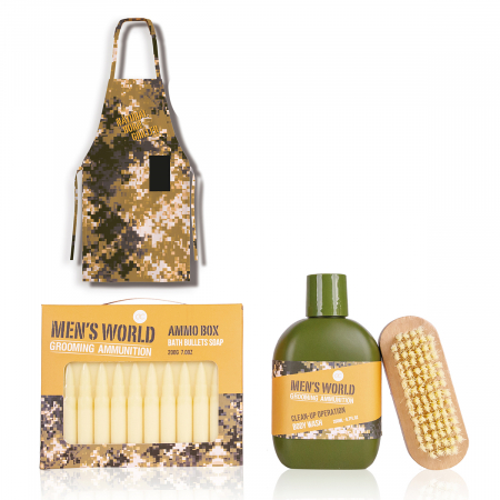 CADOURI - Set cadou barbati, gel de dus, sapun, perie, sort gratar, Bath set MEN'S WORLD in paper gift box, incl. 200ml body wash, 200g ammunition soap, wooden nail brush, grill apron 'Natural Born Griller' wit