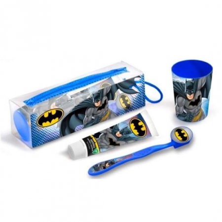 COPII - Set ingrijire orala pentru calatorie, Batman, Periuta cu capac, pasta de dinti 75 ml, pahar si borseta, pentru baieti