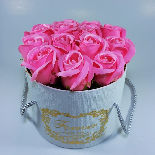 Aranjament cu 13 trandafiri de sapun, Roz [1]