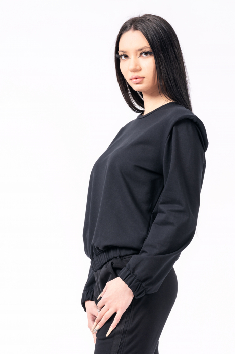 Bluza cu umeri [2]