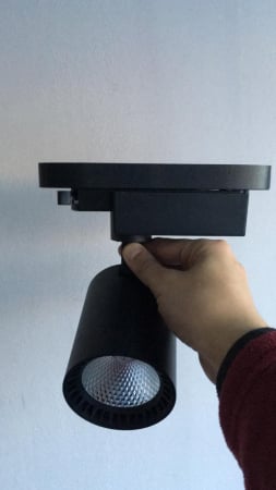 Accesorii iluminat - Conector sina spoturi