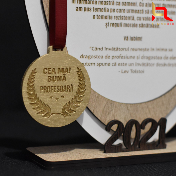 CADOU Trofeu personalizat pentru profesoara/invatatoare/diriginta [5]