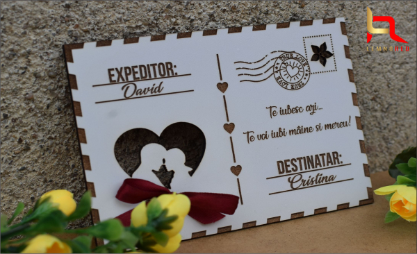 Felicitare personalizata din lemn LOVE [2]