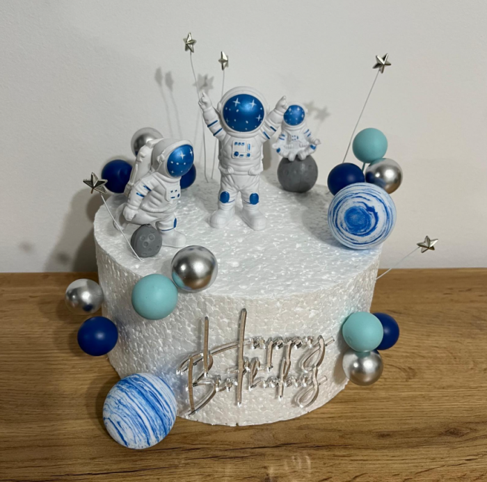 Figurine cu tematica ASTRONAUT [2]