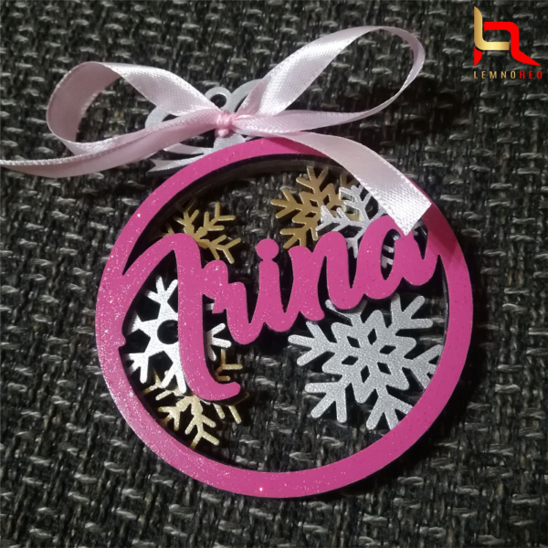 Glob personalizat cu nume in 3 culori [5]