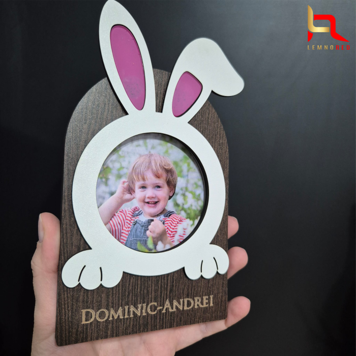 Iepuras magic personalizat– Poza copilului tau in centrul primaverii, cadou de Paste unicat [4]