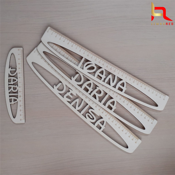Liniar lemn personalizat cu nume [2]