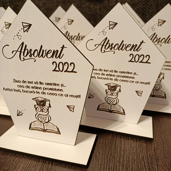 Trofeu personalizat pentru absolvire [2]