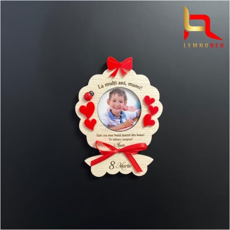 PRODUSUL LUNII - Decoratiune cu poza - magnet personalizat cu nume – Cadou pentru mama de 8 Martie