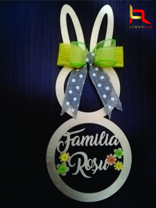 Decoratiuni Paste - Coronita Paste personalizata cu numele familiei