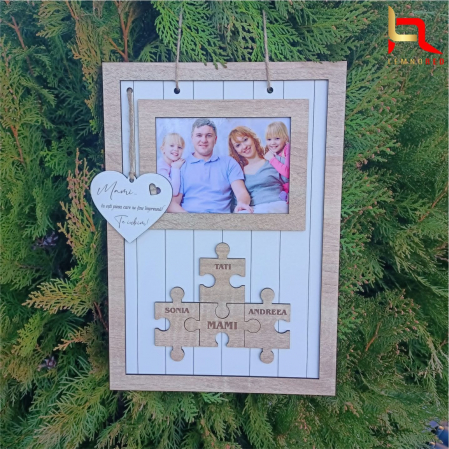 1-8 Martie - Decoratiune perete - model puzzle - MAMA