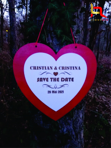 Accesorii nunta - Placuta personalizata inima Save the Date