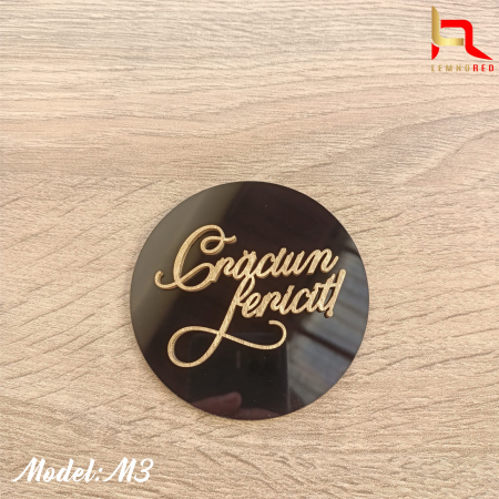 Topper tort plexiglas + aplicatie lemn "Craciun fericit!" [7]