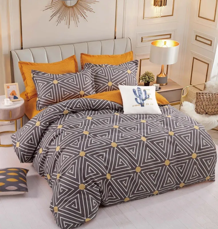 OFERTA 1+1 - Lenjerie de pat,6 Piese, finet,Gri-Maro cu triunghiuri-FJ154