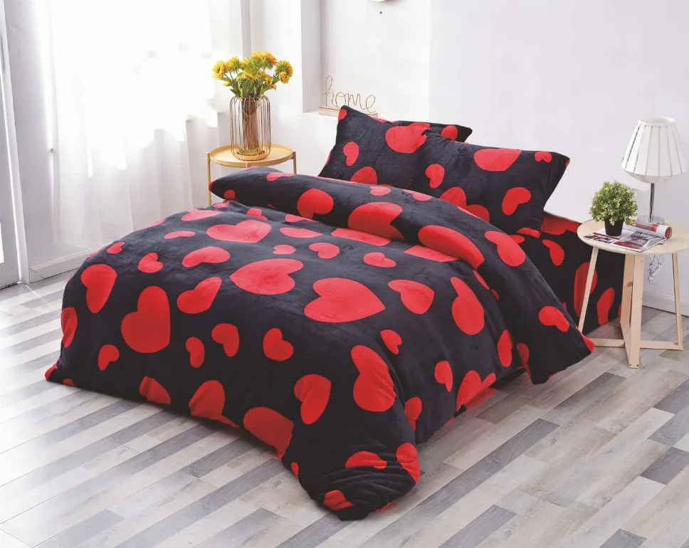 LENJERII DE PAT - Lenjerie de pat Cocolino 4 piese, negru cu inimioare rosii vibrante-LN33