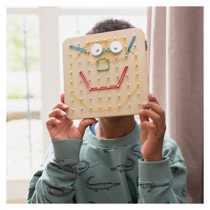 Geoboard, joc creativ cu elastice [4]