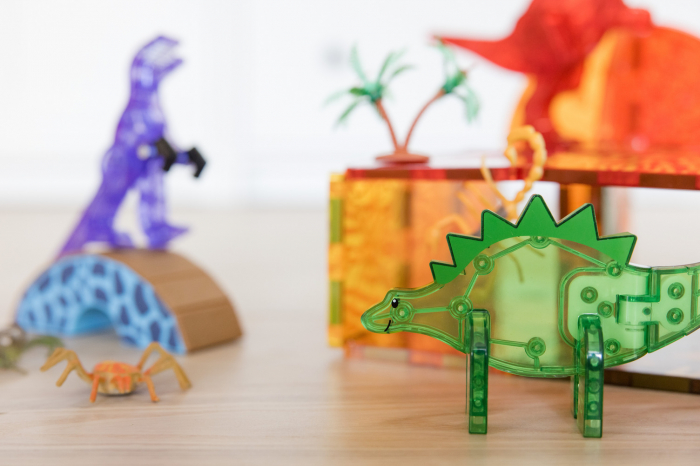 Magna Tiles Dino World, set magnetic 40 de piese [4]