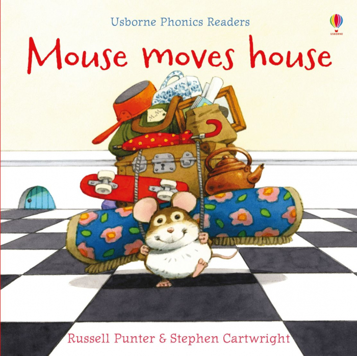 Mouse moves house, Carte de citit in limba engleza cu cod QR [1]
