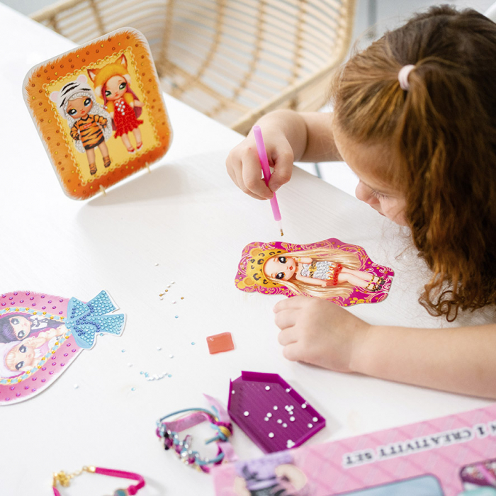 Set creativ 2 in 1, Bratari si tablouri cu diamante Na!Na!Na! Surprise [9]