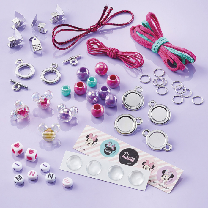 Set creativ DIY Bratari cu margele si pandantive Disney Minnie Mouse [3]
