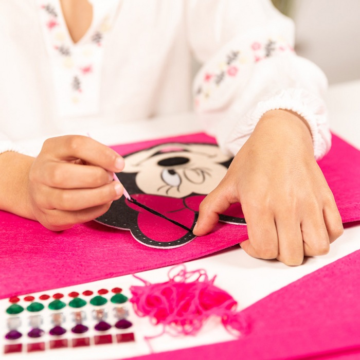 Set creativ DIY Geanta de umar din fetru Disney Minnie Mouse [7]